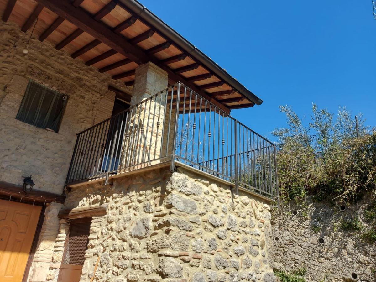 Вілла Il Vicolo House Santa Rufina Екстер'єр фото